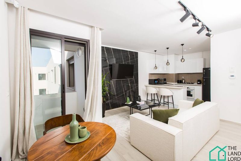 Luxury 1BR | Guest Favorite · Parking · La Marsa - The Landlord