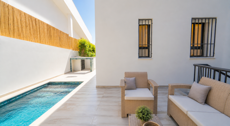 Aurora RDC | Heated Pool · Beach Steps · La Marsa - The Landlord