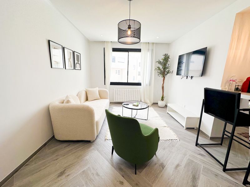 Business Stay | Brand New in Lac 2 Tunis - The Landlord